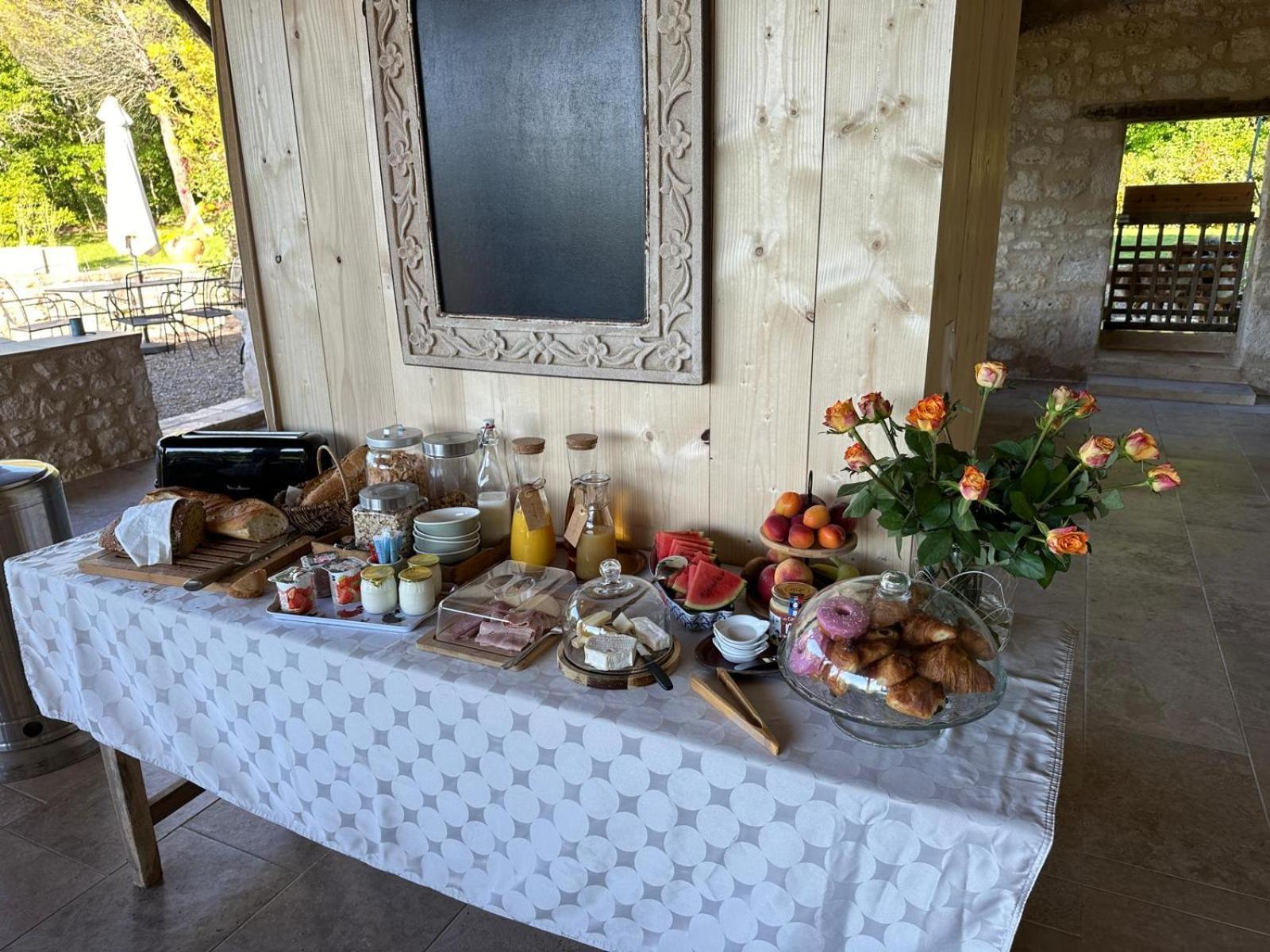 Le lodge de La Boissière Andillac Extérieur photo